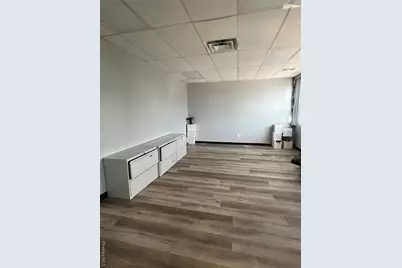 1805 #11 5th Avenue, Bay Shore, NY 11706 - Photo 1