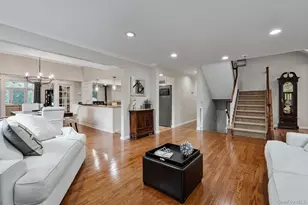 6 Daniel Way, Setauket, NY 11733 - Photo 9