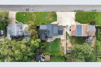 167 Gibson Avenue, Brentwood, NY 11717 - Photo 15