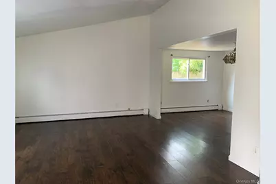 27 Monterey Lane, Centereach, NY 11720 - Photo 5