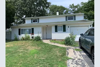 27 Monterey Lane, Centereach, NY 11720 - Photo 1