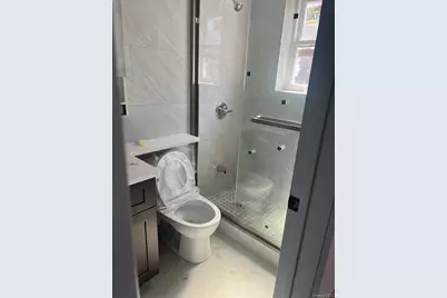 1109 Clarence Avenue, Bronx, NY 10465 - Photo 5