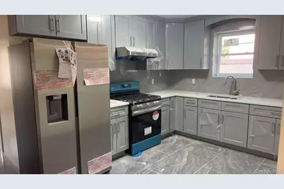 1109 Clarence Avenue, Bronx, NY 10465 - Photo 13