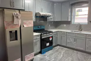 1109 Clarence Ave, Bronx, NY 10465 - Photo 13