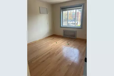 1109 Clarence Avenue, Bronx, NY 10465 - Photo 3