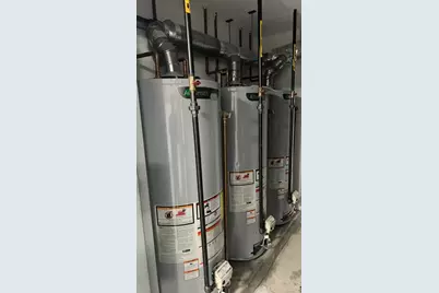 1109 Clarence Avenue, Bronx, NY 10465 - Photo 11