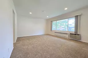 265 Edmunton, North Babylon, NY 11703 - Photo 5