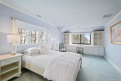 19 Oak Bluff Avenue, Larchmont, NY 10538 - Photo 27