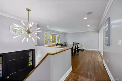 49 N Lorna Lane, Suffern, NY 10901 - Photo 3