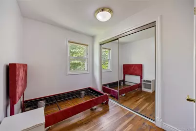 49 N Lorna Lane, Suffern, NY 10901 - Photo 11