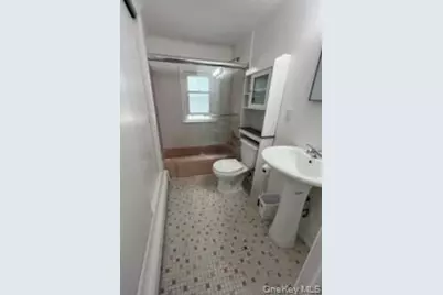 76 Bayview Avenue #D, Northport, NY 11768 - Photo 17