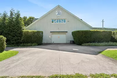 1450 Sound Avenue, Mattituck, NY 11952 - Photo 3