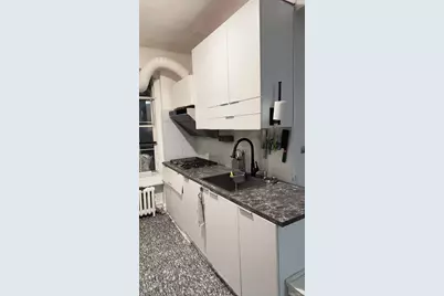 8811 Elmhurst Avenue #B12, Elmhurst, NY 11373 - Photo 5