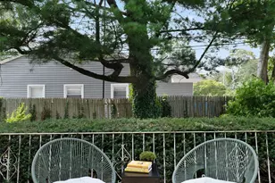 215 N Brookside Ave, Freeport, NY 11520 - Photo 15