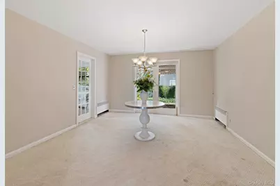 215 N Brookside Avenue, Freeport, NY 11520 - Photo 3