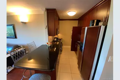 26910 Grand Central Parkway #4T, Floral Park, NY 11005 - Photo 5