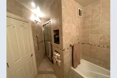 26910 Grand Central Parkway #4T, Floral Park, NY 11005 - Photo 11