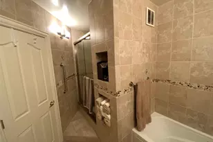 269-10 Grand Central Pkwy, Floral Park, NY 11005 - Photo 11