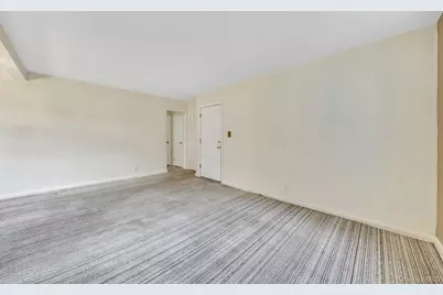 44 Nathan Hale Drive #58A, Huntington, NY 11743 - Photo 9