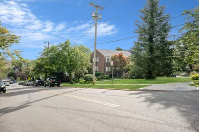 44 Nathan Hale Drive #58A, Huntington, NY 11743 - Photo 5