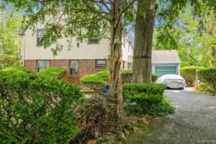 187 Moore Ave, Freeport, NY 11520 - Photo 15