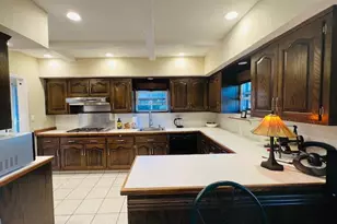 187 Moore Ave, Freeport, NY 11520 - Photo 25