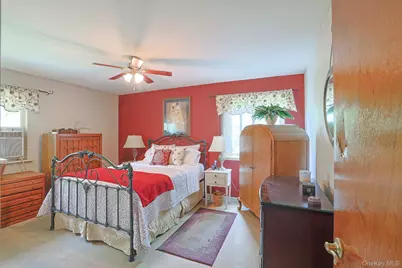 2 Mohican Road, Newburgh, NY 12550 - Photo 13