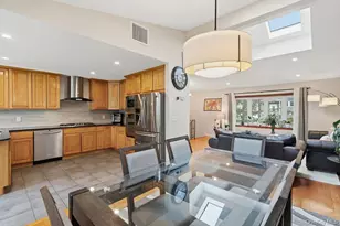 8 Duke Pl, Glen Cove, NY 11542 - Photo 7