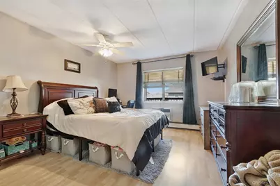 138 Beach 125th Street #3C, Rockaway Park, NY 11694 - Photo 5