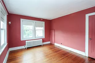 52-50 Little Neck Pkwy, Little Neck, NY 11362 - Photo 27