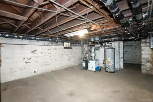 52-50 Little Neck Pkwy, Little Neck, NY 11362 - Photo 31