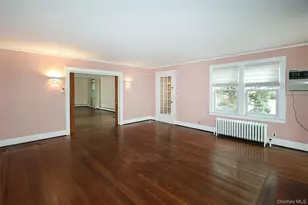 52-50 Little Neck Pkwy, Little Neck, NY 11362 - Photo 9