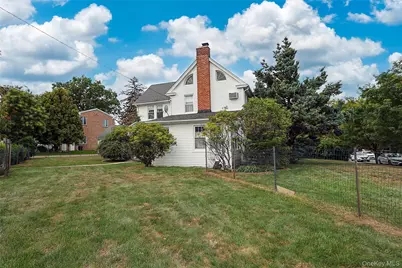 52-50 Little Neck Parkway, Little Neck, NY 11362 - Photo 39