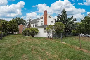 52-50 Little Neck Pkwy, Little Neck, NY 11362 - Photo 39