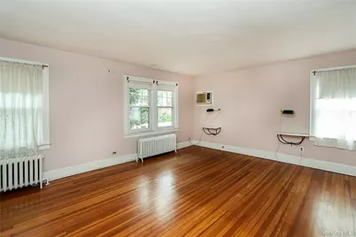 52-50 Little Neck Parkway, Little Neck, NY 11362 - Photo 23