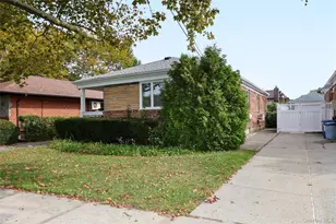 7-07 147th St, Whitestone, NY 11357 - Photo 3