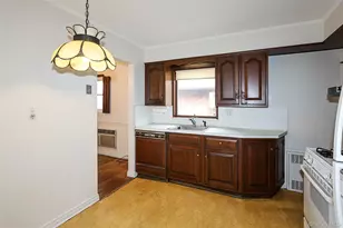 7-07 147th St, Whitestone, NY 11357 - Photo 15