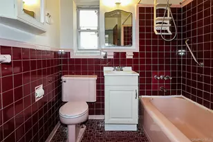 7-07 147th St, Whitestone, NY 11357 - Photo 21