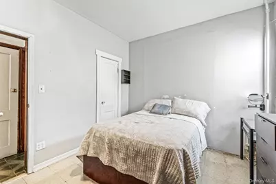 9428 112th Street, Richmond Hill, NY 11419 - Photo 9