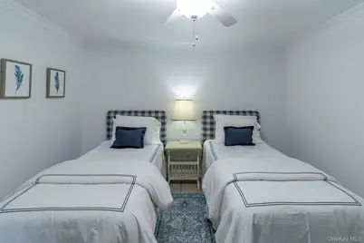 6 Bayview Terrace, Hampton Bays, NY 11946 - Photo 31