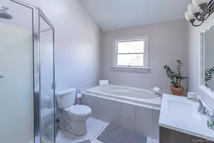 6 Bayview Terrace, Hampton Bays, NY 11946 - Photo 27