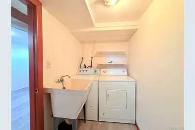 16042 26th Avenue, Flushing, NY 11358 - Photo 19