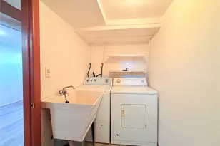 160-42 26th Ave, Flushing, NY 11358 - Photo 19