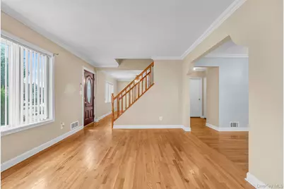 55 Barbara Drive, East Meadow, NY 11554 - Photo 9