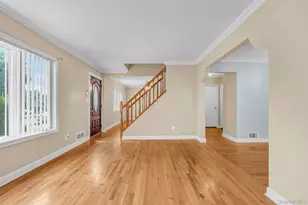 55 Barbara Dr, East Meadow, NY 11554 - Photo 9