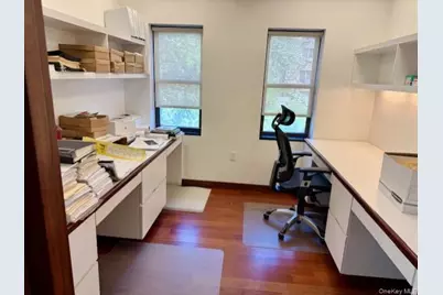 2550 Crescent Street #3, Astoria, NY 11102 - Photo 9