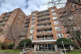 60-11 Broadway, Woodside, NY 11377 - Photo 13