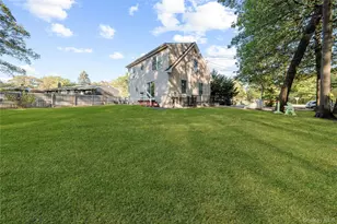 108 Patchogue-Yaphank Rd, Yaphank, NY 11980 - Photo 27