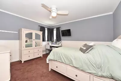 4042 Old Post Road, Seaford, NY 11783 - Photo 21