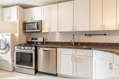 3801 Sedgwick Avenue, Bronx, NY 10463 - Photo 3